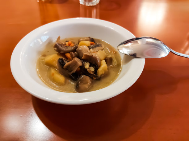 温暖的晚餐图片下载