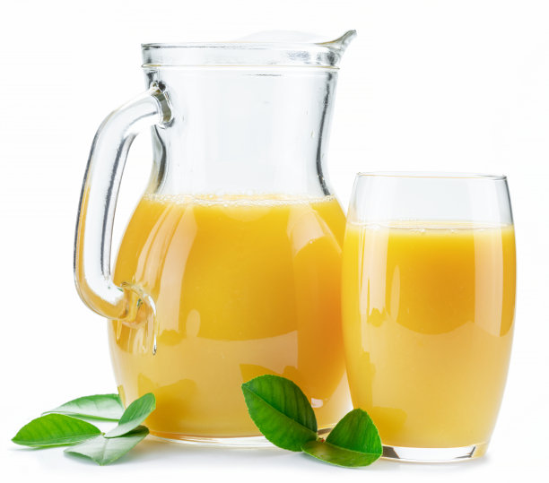 新鲜的黄色橙汁分离在白色的背景。图片下载