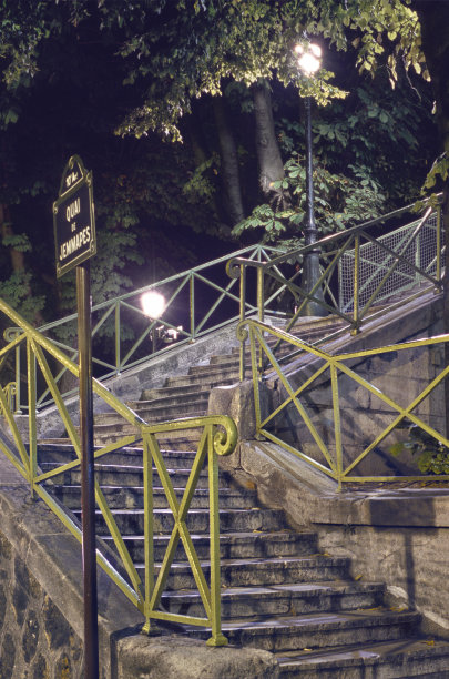 帕塞拉比查特，圣马丁运河上的一座桥图片下载