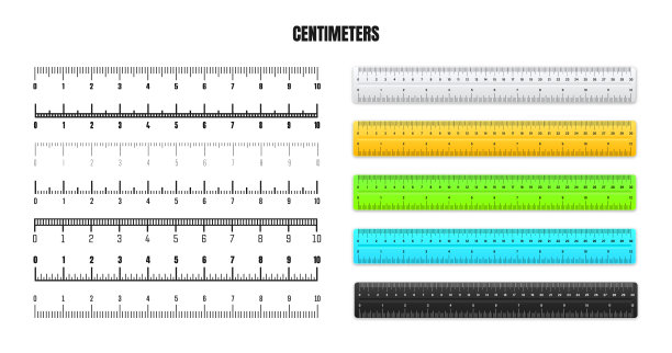 现实金属尺子，黑色厘米刻度，用于测量长度或高度。各种测量尺度与划分。尺，卷尺标记，尺寸指示器。矢量图图片下载