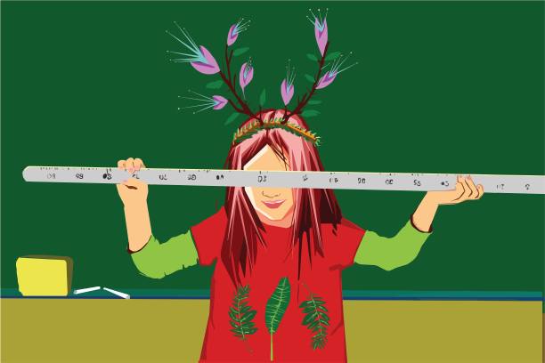 小女孩在教室里拿着尺子图片下载