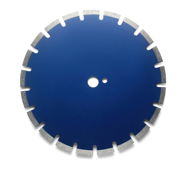 石头切割刀片孤立在白色背景图片下载