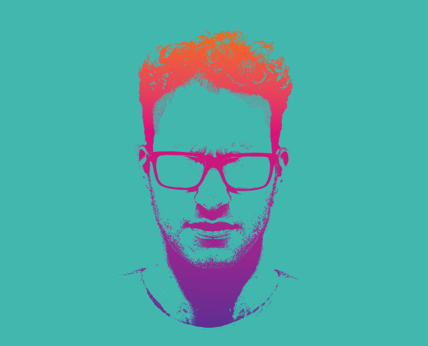 一个严肃的年轻人的肖像图片下载