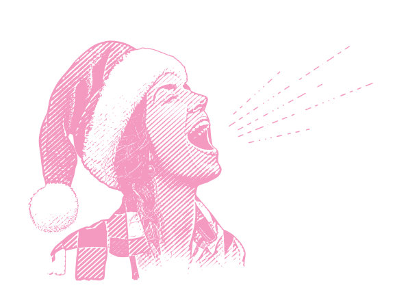 年轻女子戴着圣诞老人帽唱歌图片下载