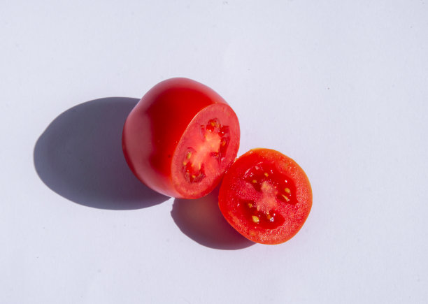 新鲜的西红柿图片下载