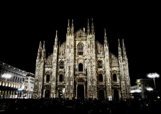 米兰大教堂图片下载