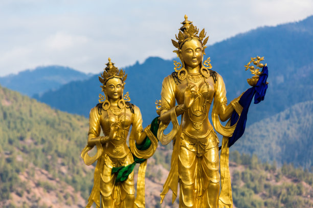 多丹摩大佛坐落在不丹廷布的昆塞尔Phodrang遗址中图片下载