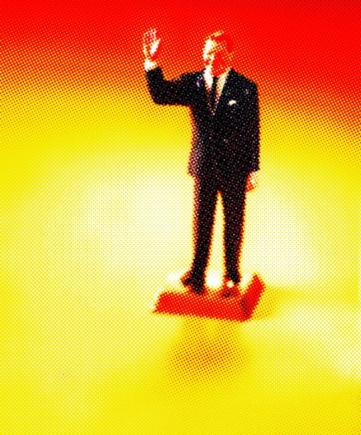 西装男挥手图片下载