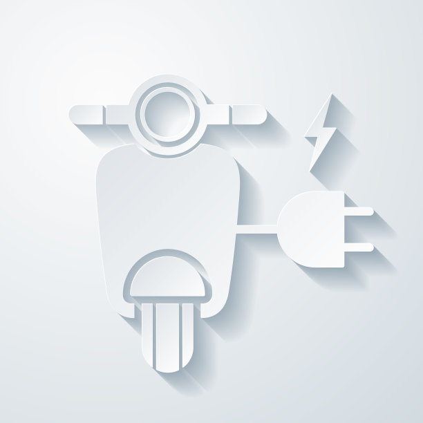 带插头的电动摩托车。空白背景上剪纸效果的图标图片下载