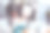 一名女子收到她在网上订购的礼盒后印象深刻图片下载