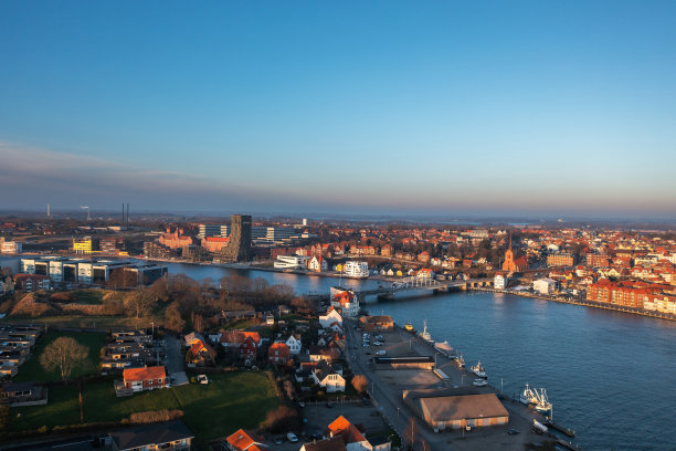 丹麦南德堡的空中城市景观图片下载
