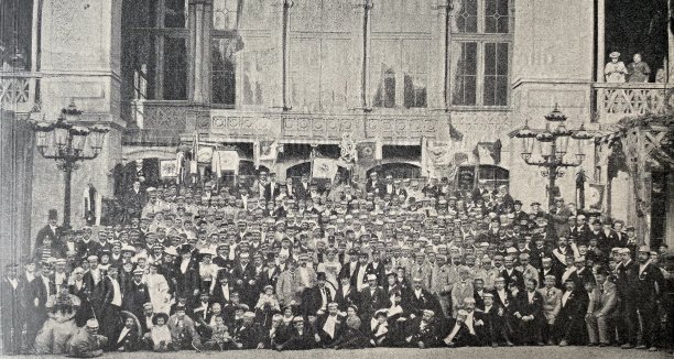 斯图加特基金会的节日，户外团体拍摄没有自行车图片下载