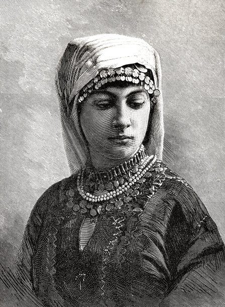 来自阿卡迪亚的女人，戴头巾的大头照图片下载