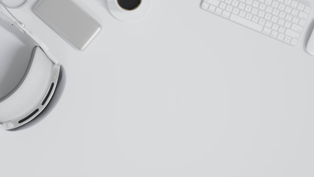 带vr眼镜的工作空间俯视图，带复制空间的电脑键盘。图片下载