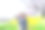 在花园里一起玩耍的小学女生图片下载