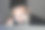 戴眼镜的男子在电脑前工作图片下载