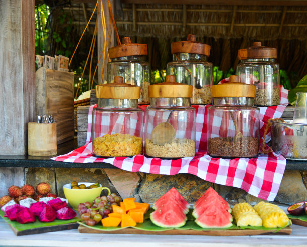 豪华度假村的自助早餐图片下载