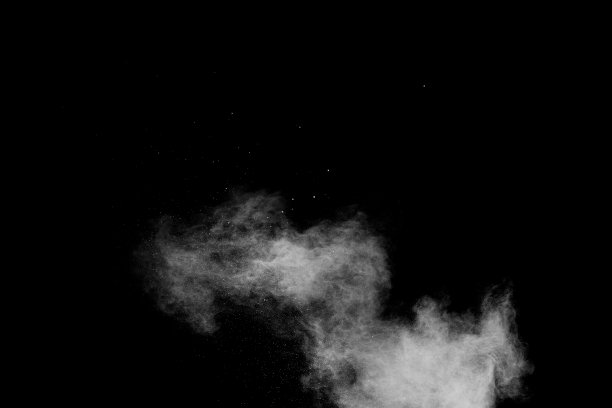 白色粒子在粉色背景上的冻结运动。摘要白色粉尘爆炸。图片下载