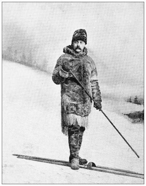 黄石公园的古董旅行照片:摄影师弗兰克·杰伊·海恩斯图片下载