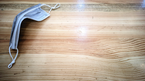 使用后的口罩图片下载