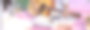 相爱的情侣享受野餐的时间在公园里弹吉他户外野餐。快乐的夫妇一起放松野餐篮图片下载