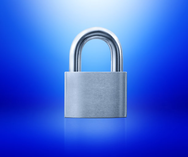 锁挂锁在蓝色背景的想法概念图片下载