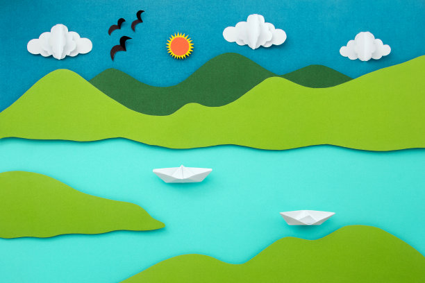 日景山用剪纸与海天做成。图片下载