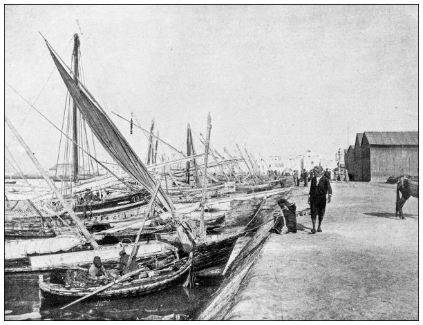 古色古香的形象:突尼斯的斯法克斯港图片下载