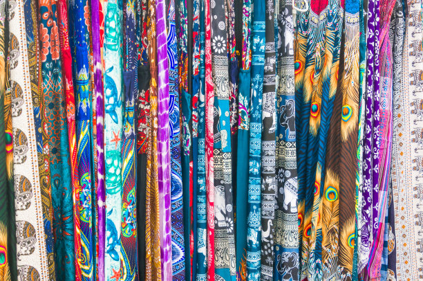 多彩的印度印花织物图片下载