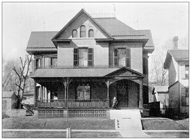 来自堪萨斯州劳伦斯的古董照片，1898年:住宅建筑外观图片下载