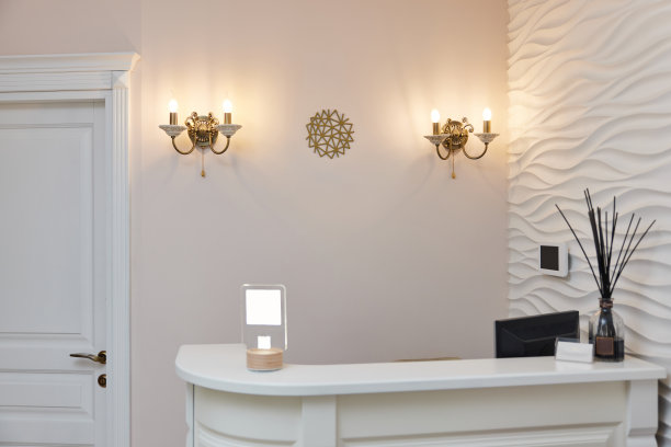 接待处内设豪华美容中心、诊所图片下载