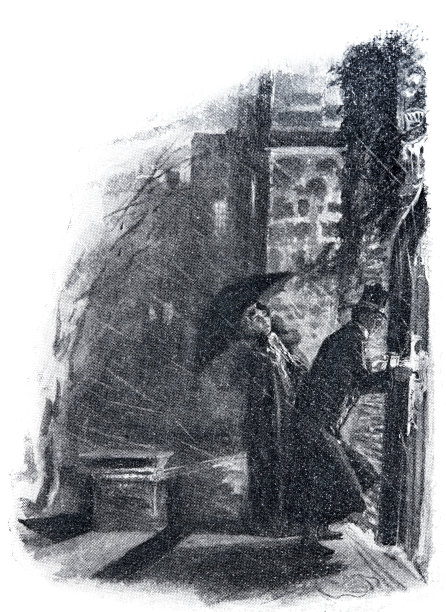 一对夫妇在暴风雨中回到家，打开门图片下载