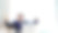 快乐的商人兴奋惊讶的工作在白色的办公桌与pc笔记本电脑扔纸帐户文件图片下载