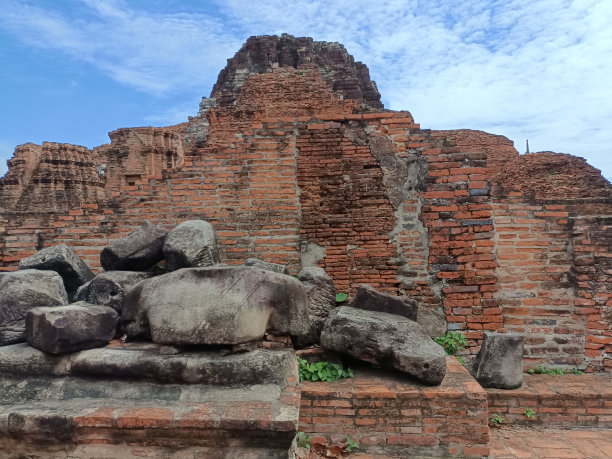 被破坏的古代文物图片下载