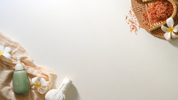 有机产品和白色背景拷贝空间水疗治疗。图片下载