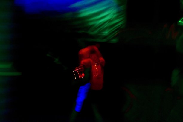 激光枪战图片下载