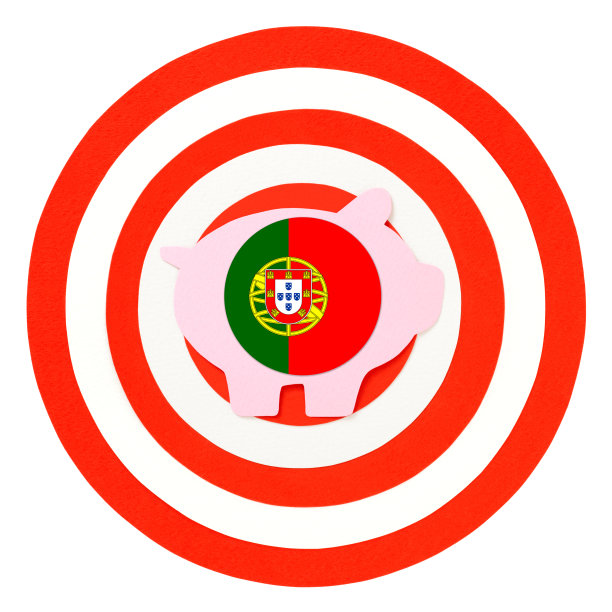 瞄准葡萄牙存钱罐图片下载