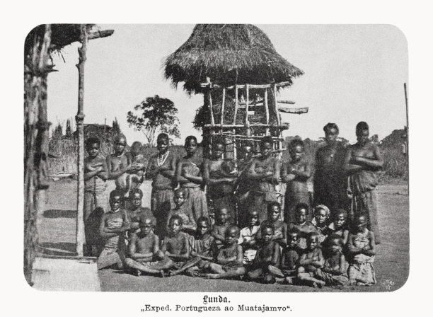 伦达妇女和儿童(刚果)，半色调印刷，1899年出版图片下载