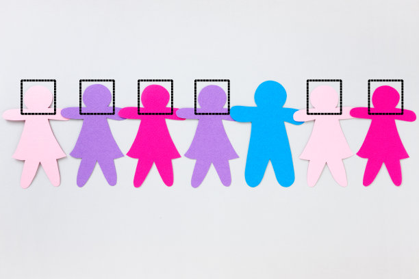 面部识别的粉色女孩图片下载