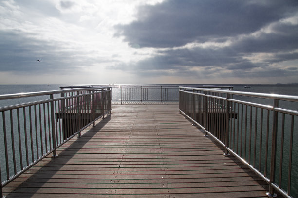 木制码头图片下载