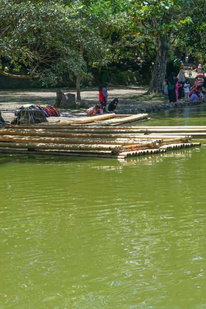 传统竹筏图片下载