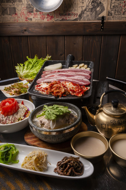 韩式餐桌图片下载