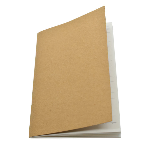 棕色工艺纸封面笔记本孤立在白色背景，办公文具图片下载