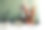 兴奋的年轻女性在笔记本电脑上庆祝网上成功——获得工作批准或考试成绩——在网上获胜并收到关于考试结果或工作机会的电子邮件批准。图片下载