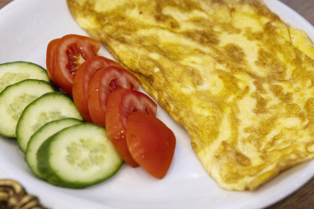 美味的蔬菜煎蛋卷图片下载