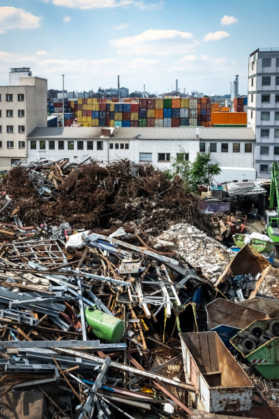 在曼海姆的一个巨大的垃圾场图片下载