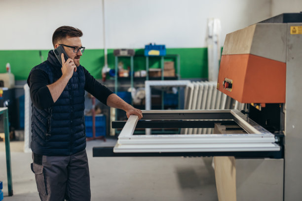 PVC门窗行业图片下载