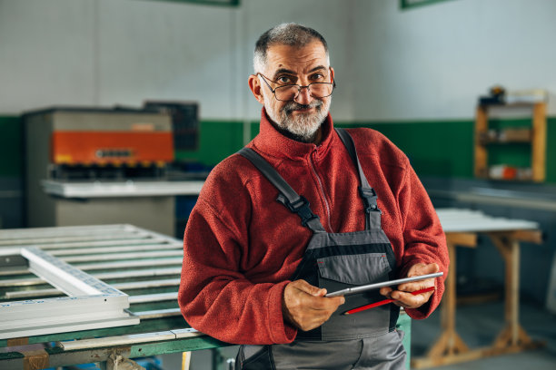 PVC门窗行业图片下载