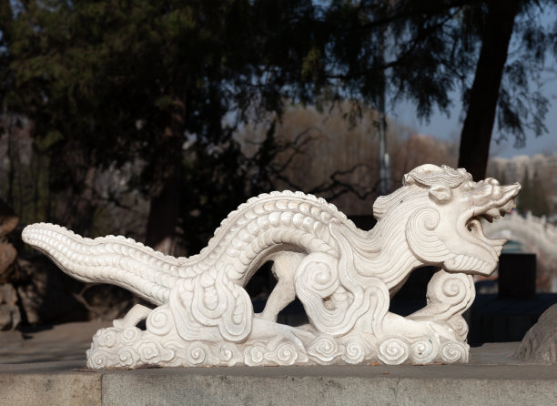 中国龙的雕刻图片下载