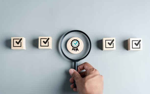 质量管理与质量保证认可保证标志和改进。标准化认证。遵守法规、服务和标准。图片下载